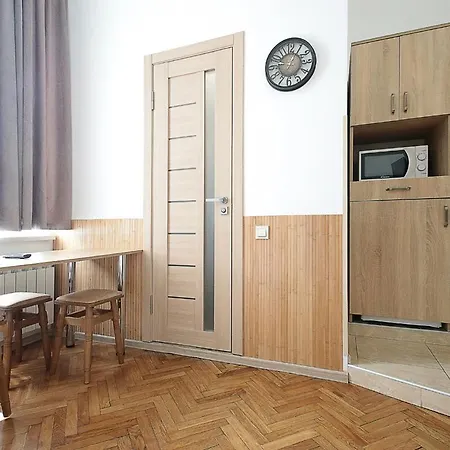 Buk Apartments On Doroshenka 29 Lviv Exterior photo