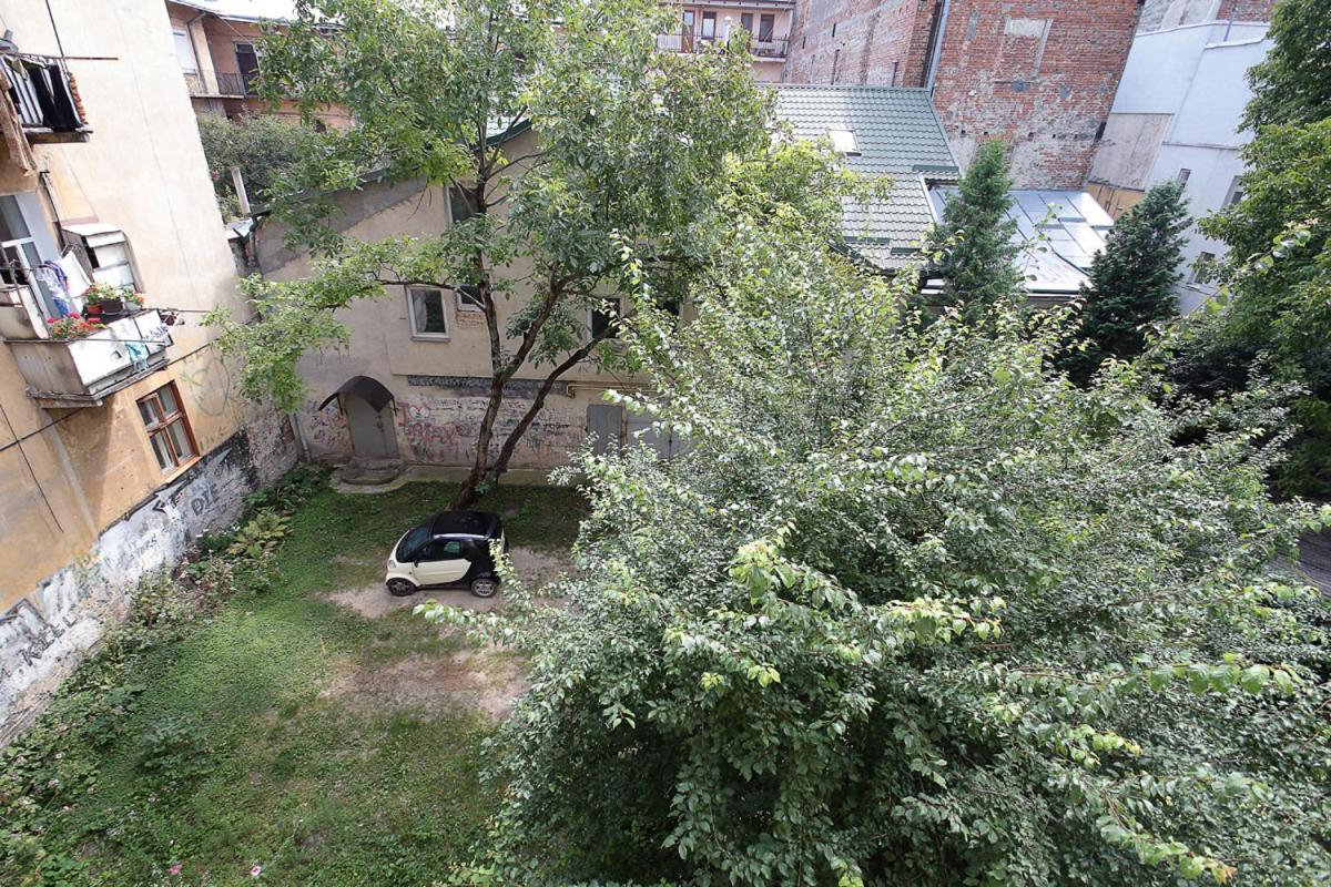 Buk On Doroshenka 29 * Lviv